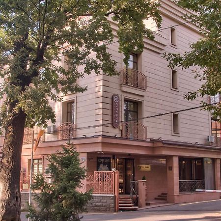 City Stay Апарт-Отель Алматы エクステリア 写真